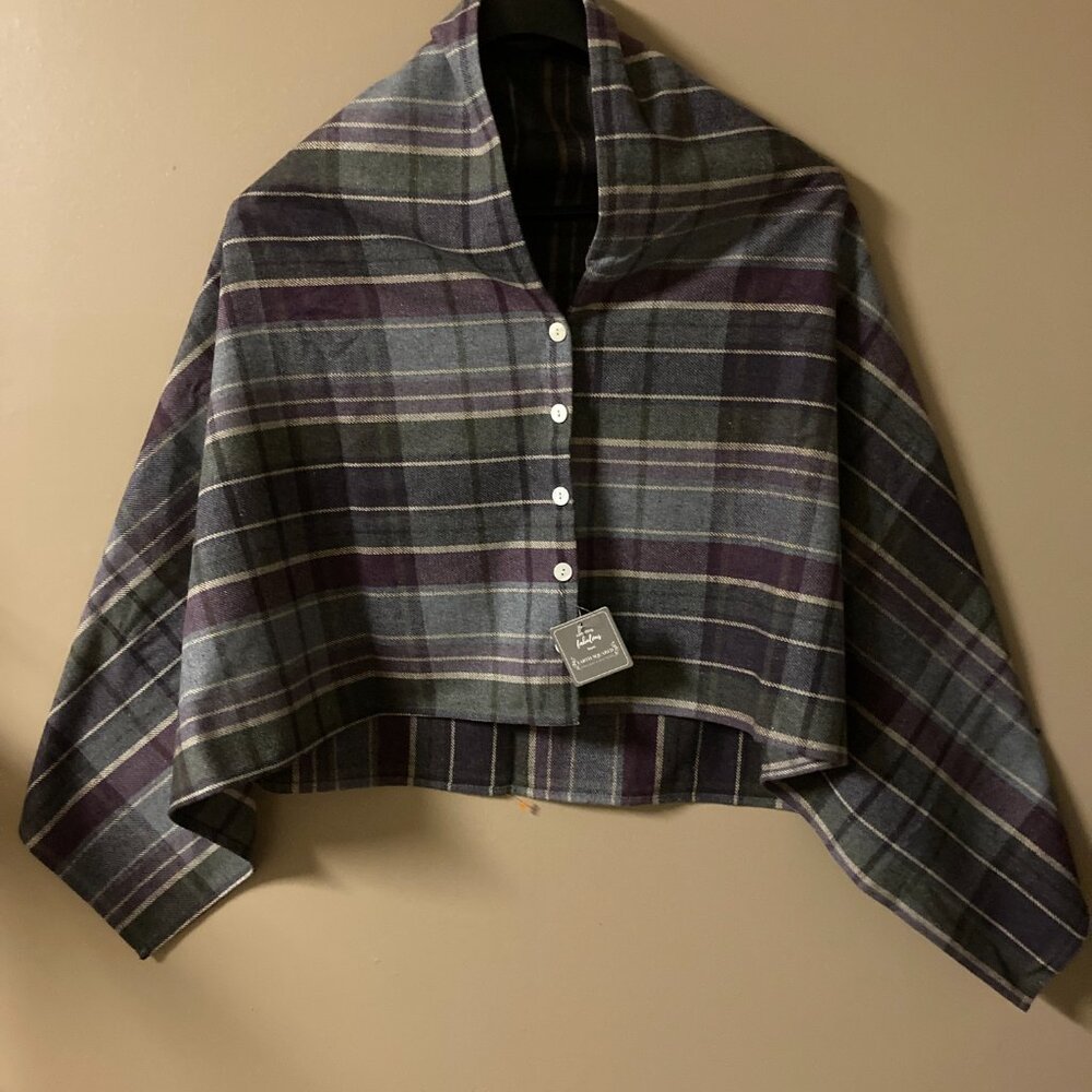 EARTH SQUARE BUTTON FRONT PONCHO-WRAP  -- NEW ---SPRING SUMMER WEAR